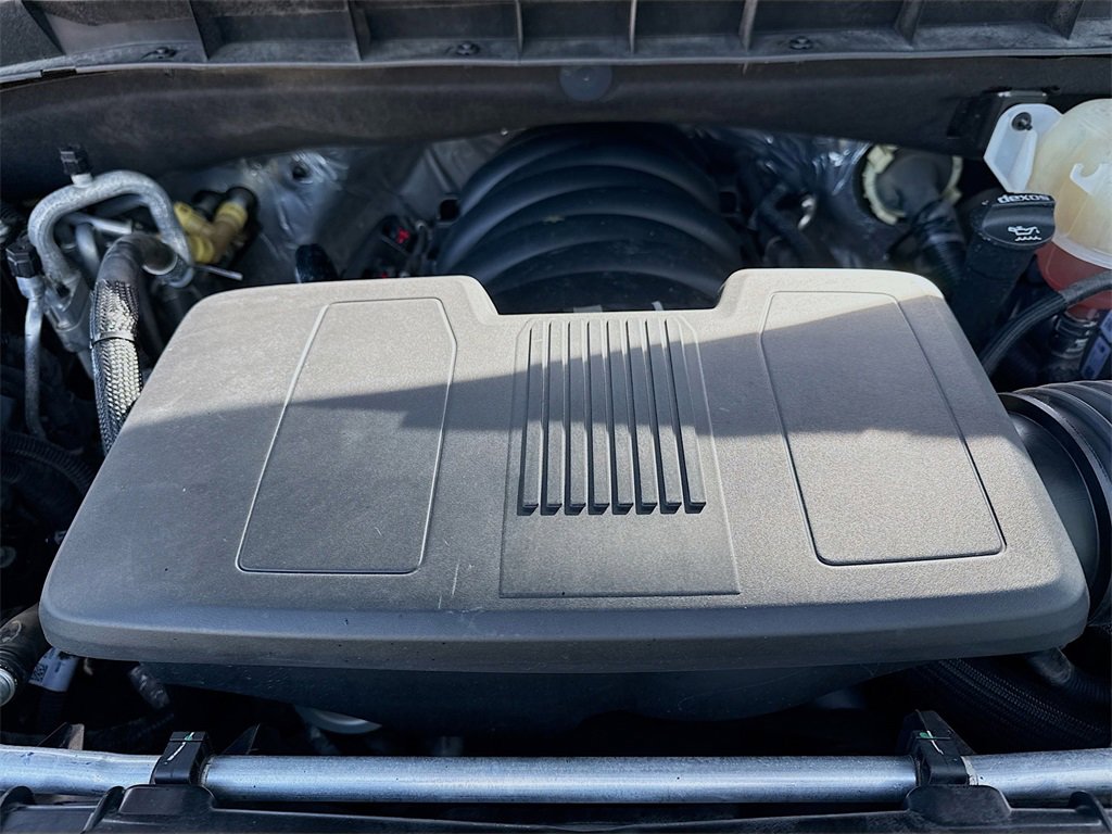 Used 2022 GMC Yukon XL SLT image 34