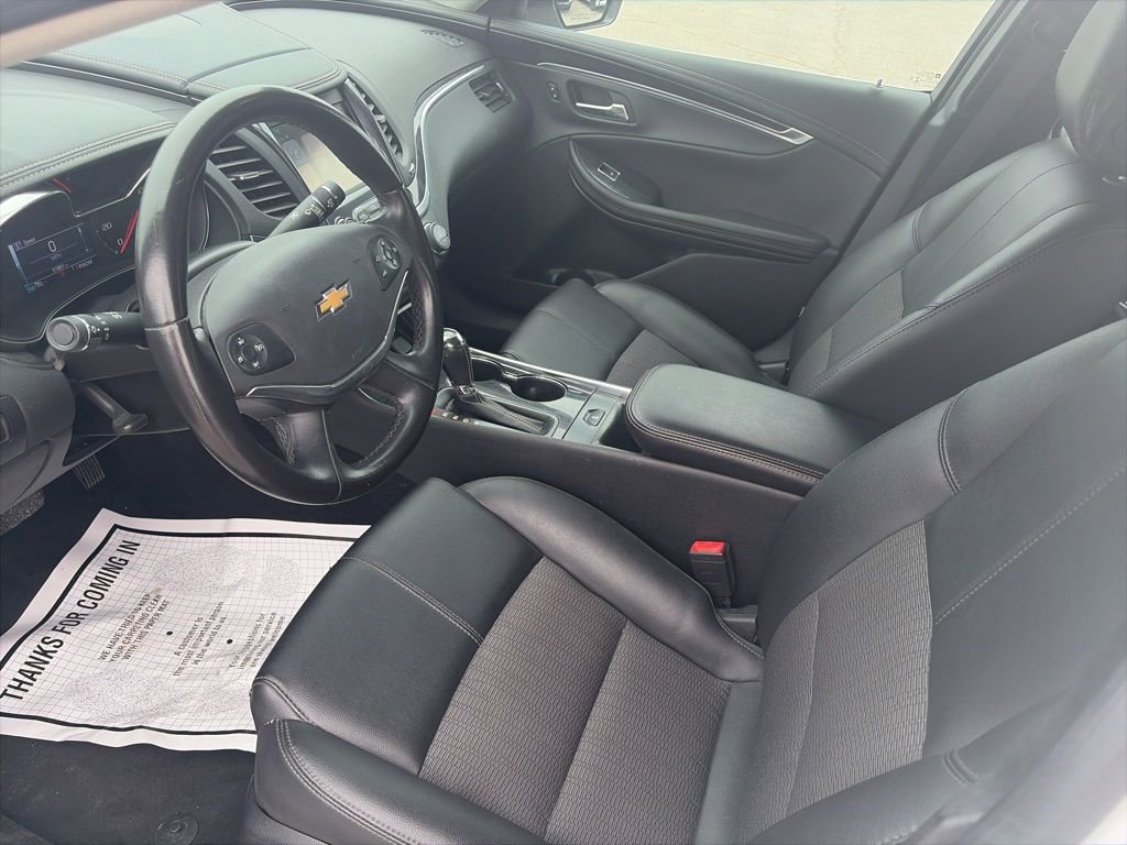 Used 2019 Chevrolet Impala LT FWD image 16