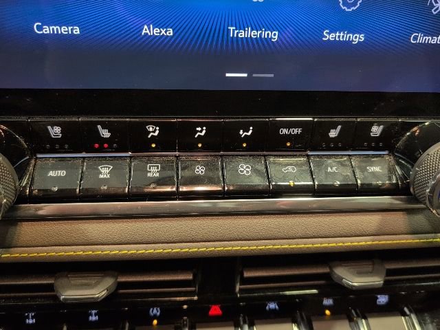 Certified 2024 Chevrolet Colorado ZR2 w/ ZR2 Convenience Package III image 27