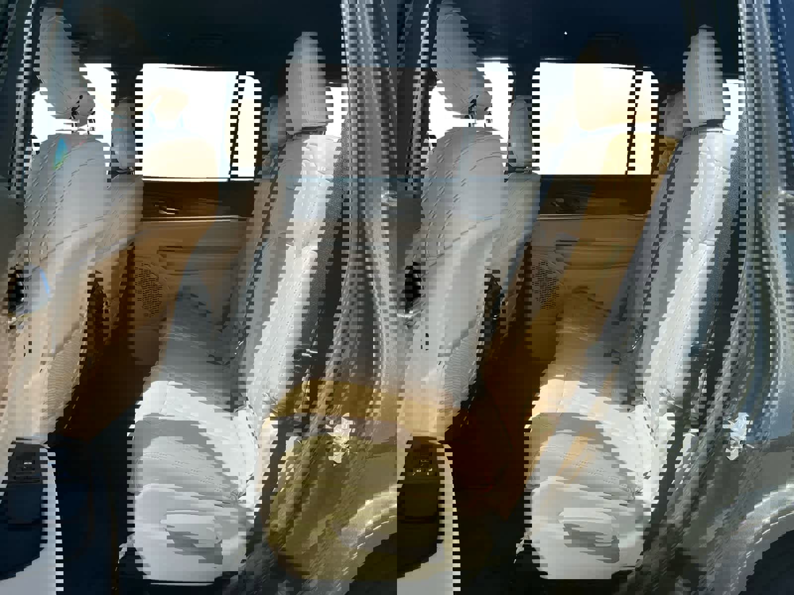 Used 2023 Jeep Grand Cherokee L Limited image 14