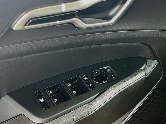 New 2026 Kia Sportage S AWD/4WD image 17