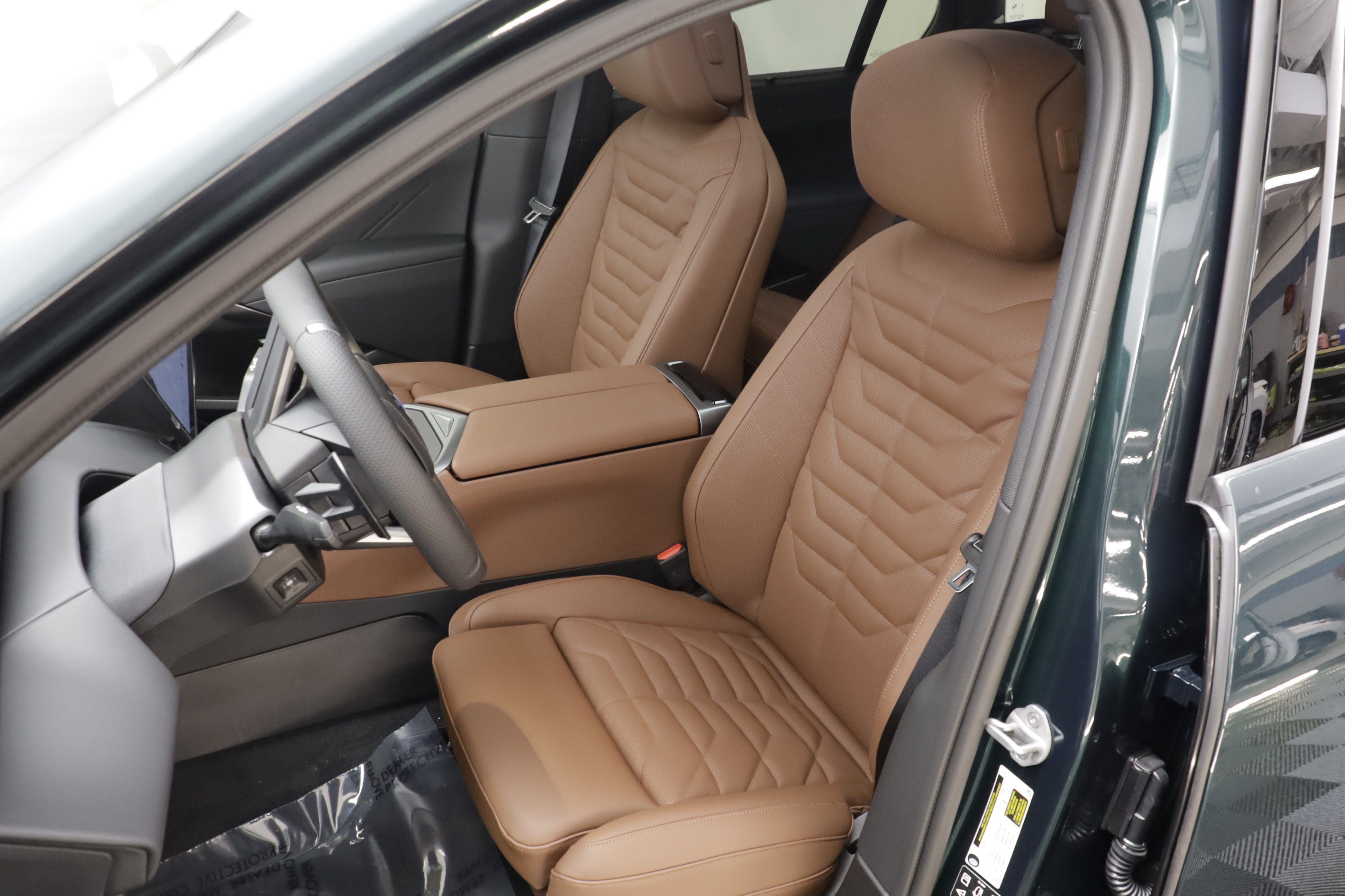 New 2027 BMW X5 xDrive40i w/ Luxury Package AWD/4WD image 19