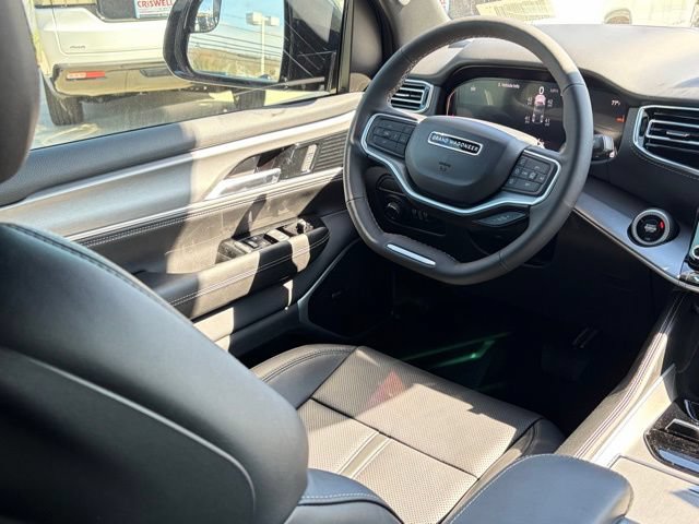 New 2026 Jeep Grand Wagoneer L Limited AWD/4WD image 37