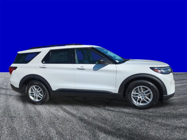 New 2026 Ford Explorer Active w/ Active Comfort Package image 3