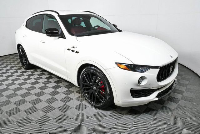 Certified 2022 Maserati Levante GT AWD/4WD image 36