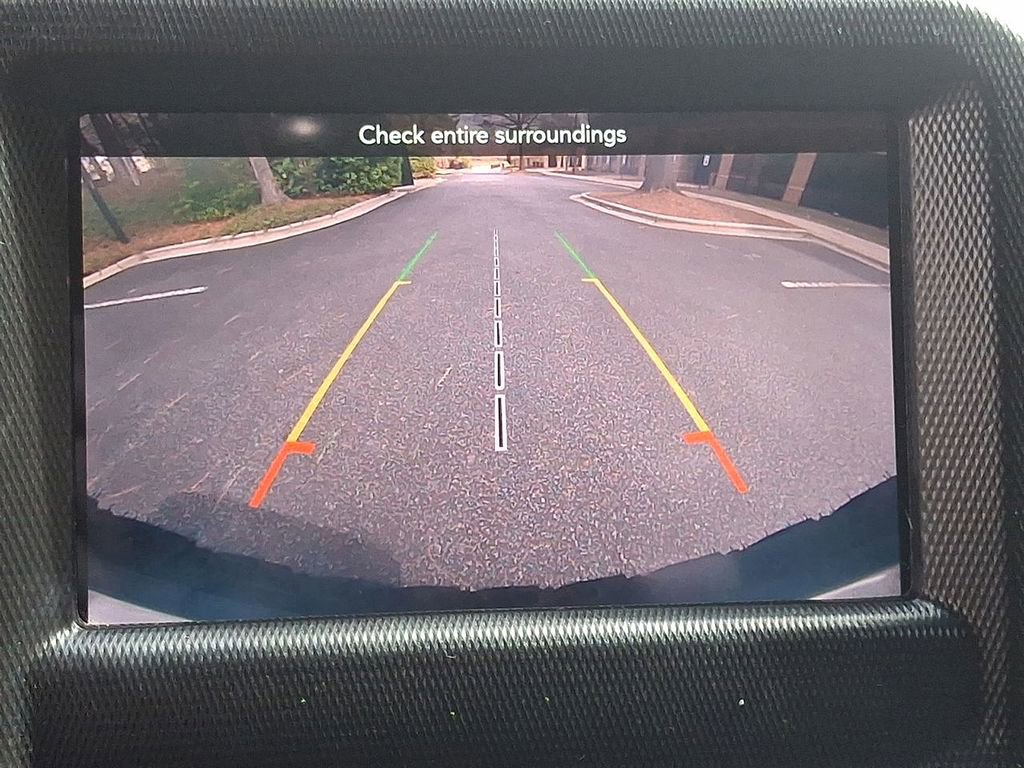 Used 2018 Jeep Wrangler Unlimited Sahara image 15