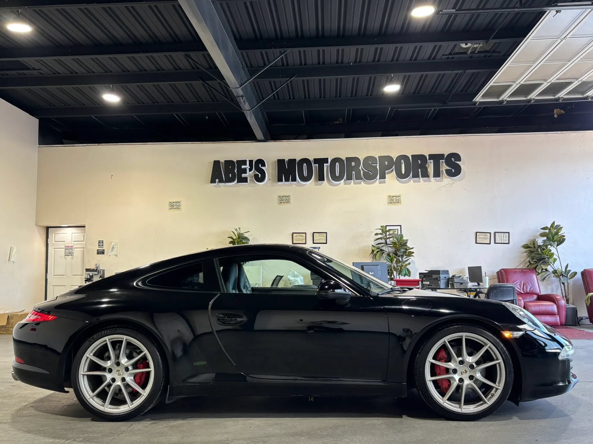 Used 2012 Porsche 911 Carrera S RWD image 7