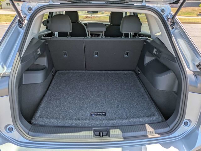 New 2026 Volkswagen Tiguan S FWD image 13