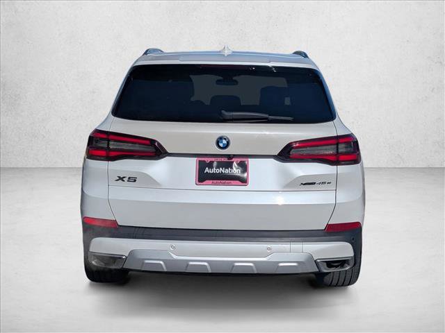 Used 2023 BMW X5 xDrive45e image 6