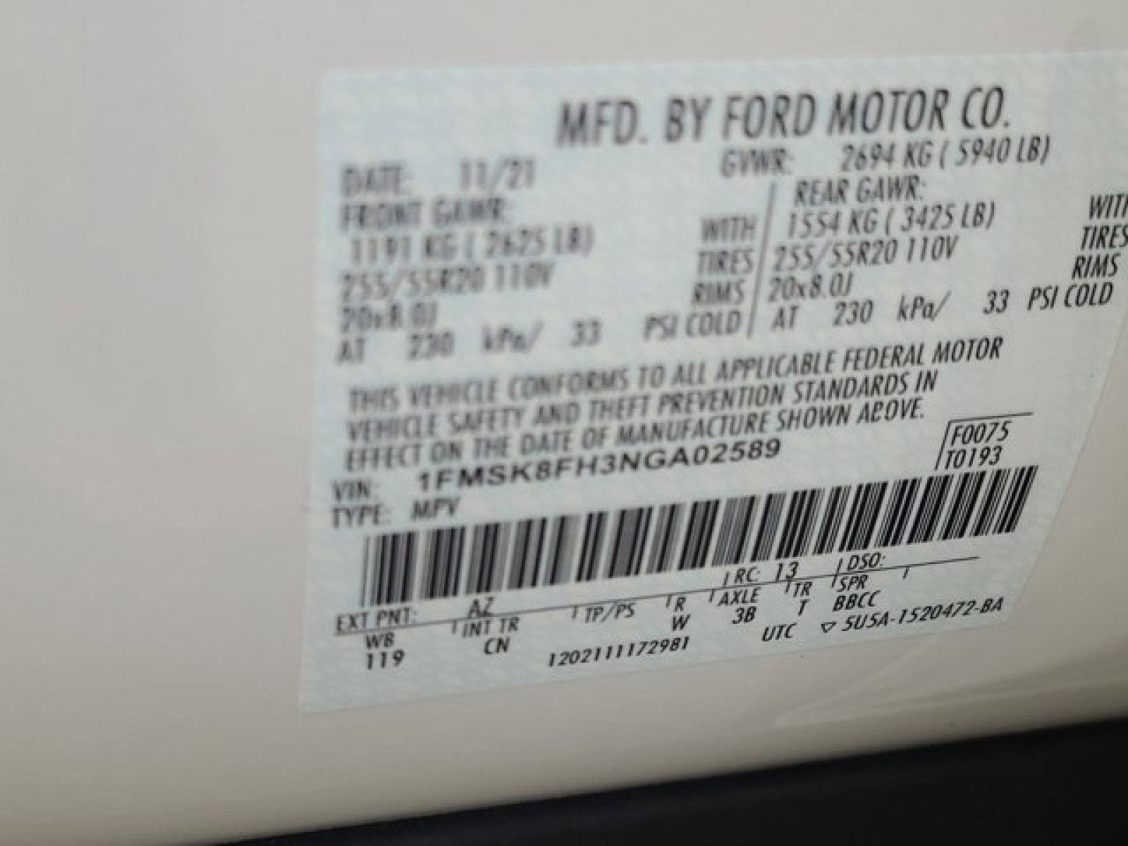 Used 2022 Ford Explorer Limited w/ Equipment Group 301A AWD/4WD image 25