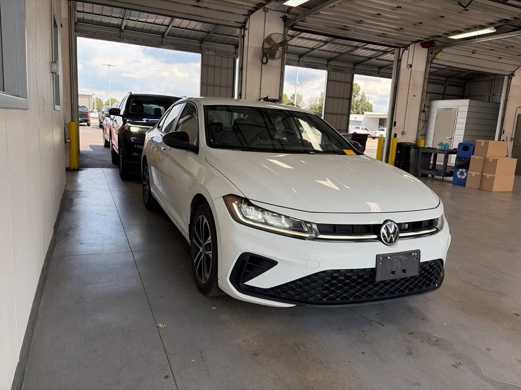 Used 2025 Volkswagen Jetta Sport