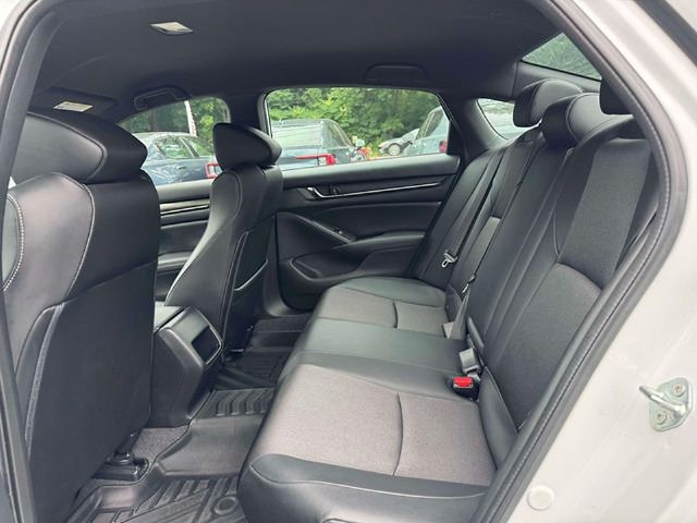 Used 2022 Honda Accord Sport image 12
