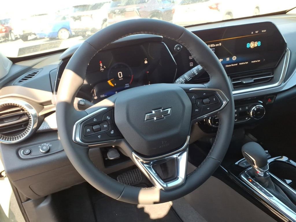 New 2026 Chevrolet Trax ACTIV w/ Driver Confidence Package FWD image 5