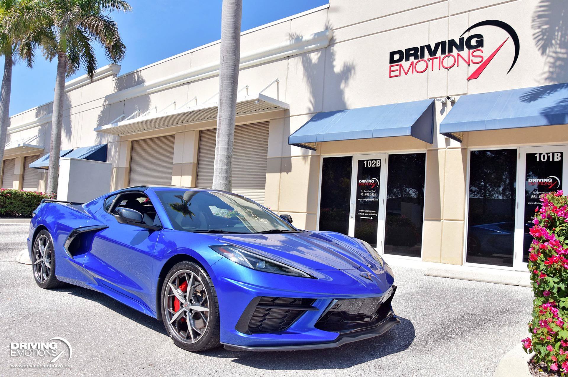 Used 2020 Chevrolet Corvette Stingray Premium Cpe w/ 3LT Preferred Equipment Group RWD image 15