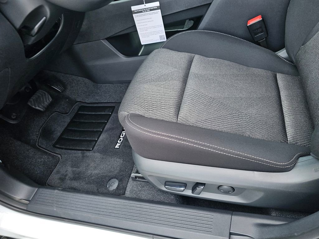 New 2026 Nissan Rogue SV image 14