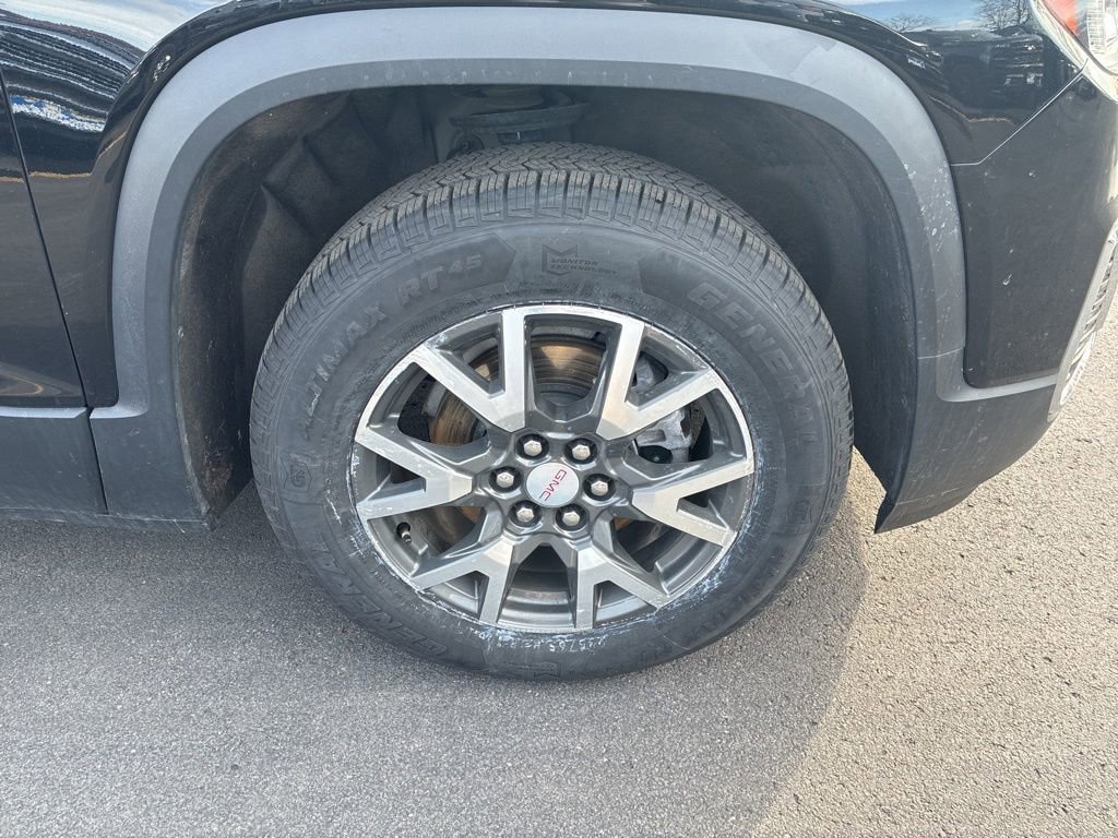 Used 2023 GMC Acadia SLE w/ Driver Convenience Package image 12