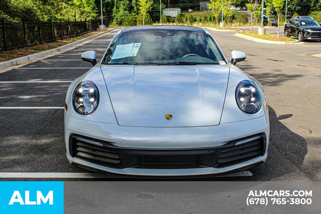 Used 2024 Porsche 911 Carrera RWD image 10