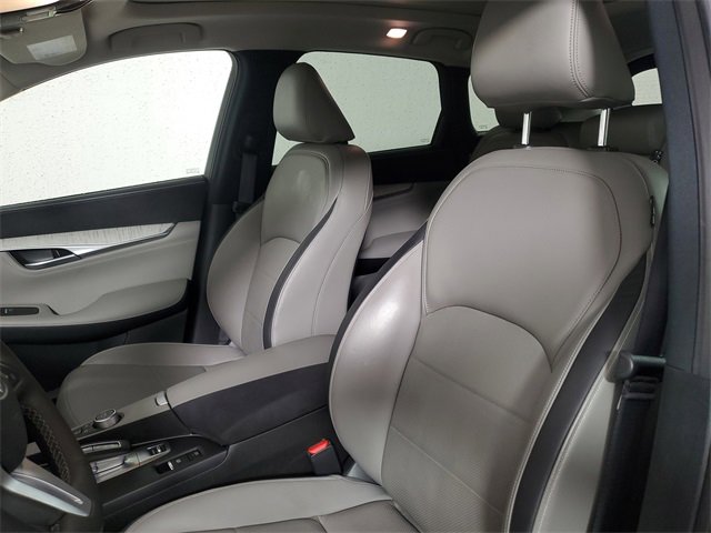 Used 2023 INFINITI QX50 Sensory image 22