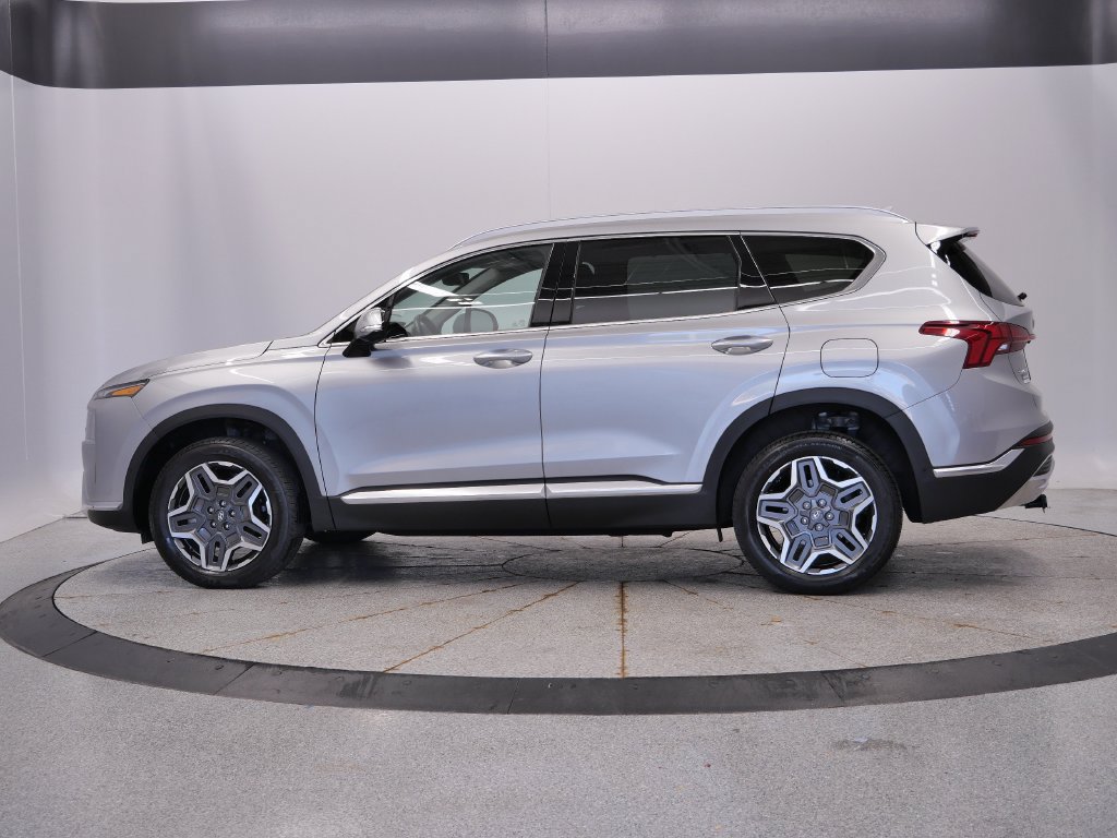 Used 2023 Hyundai Santa Fe Limited w/ Cargo Package AWD/4WD image 2