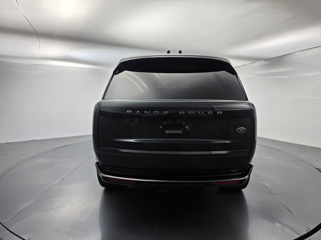 Used 2023 Land Rover Range Rover SE image 5