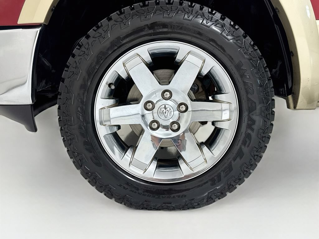 Used 2011 RAM 1500 Laramie AWD/4WD image 32
