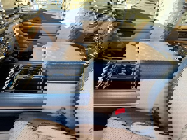 New 2026 Ford F250 Lariat w/ Chrome Package image 15