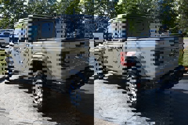 Used 2020 Jeep Gladiator Sport w/ Quick Order Package 24S image 7