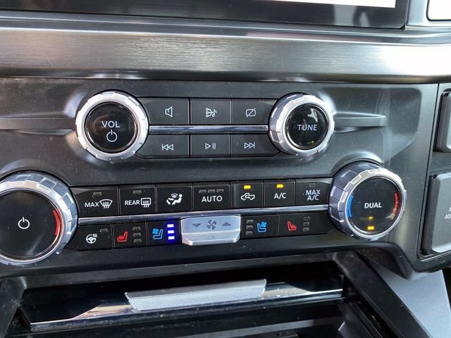 Used 2024 Ford F350 Lariat w/ Sport Appearance Package AWD/4WD image 17