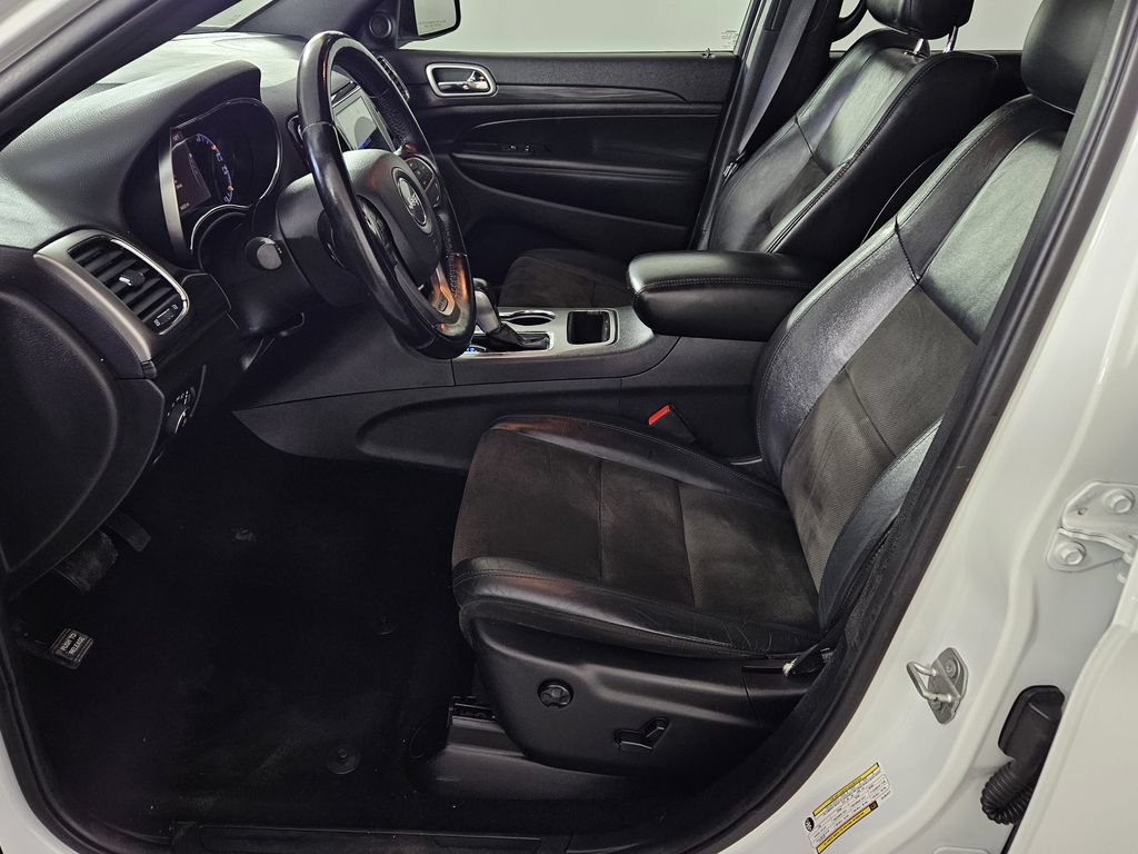 Used 2020 Jeep Grand Cherokee Altitude RWD image 22