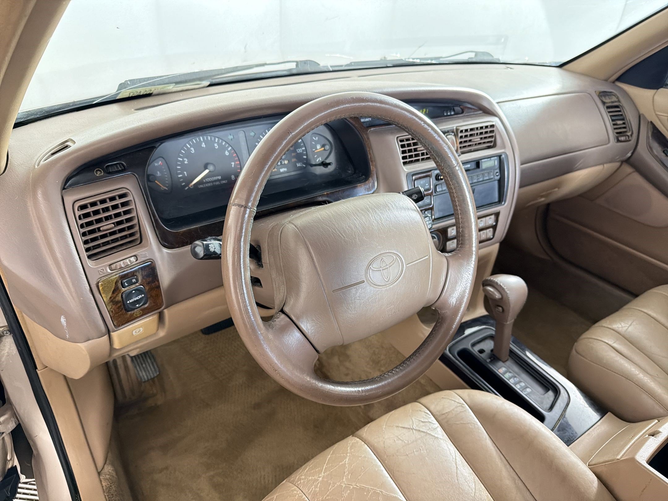 Used 1996 Toyota Avalon XL FWD image 4