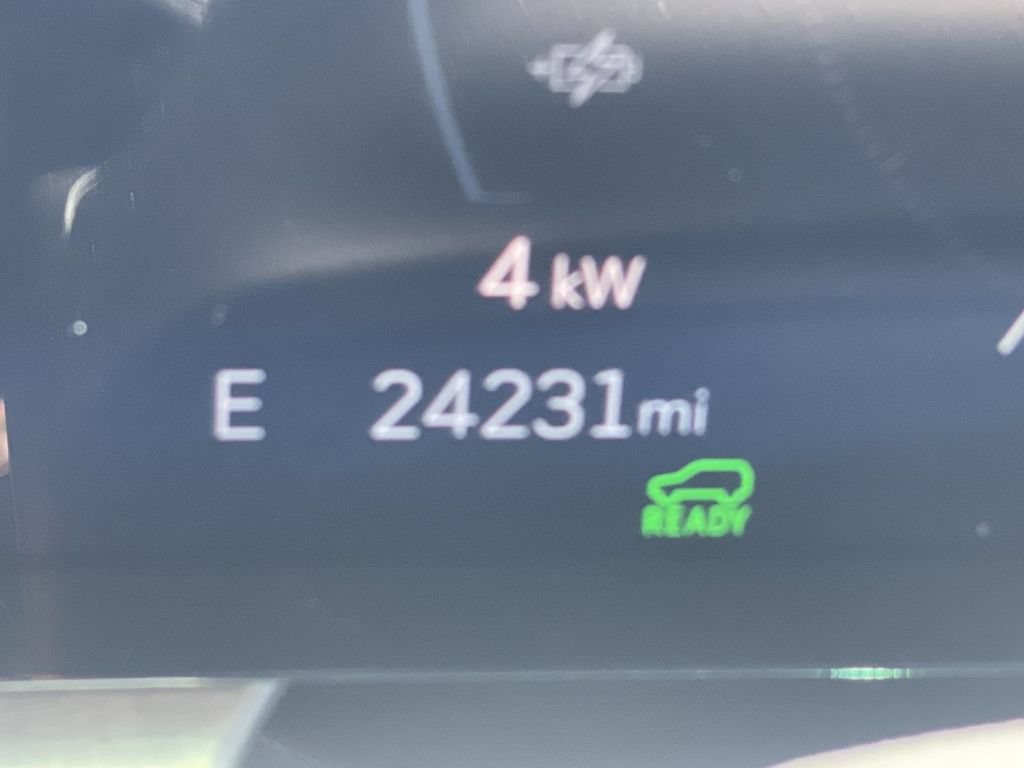 Certified 2024 Cadillac Lyriq Sport AWD/4WD image 13