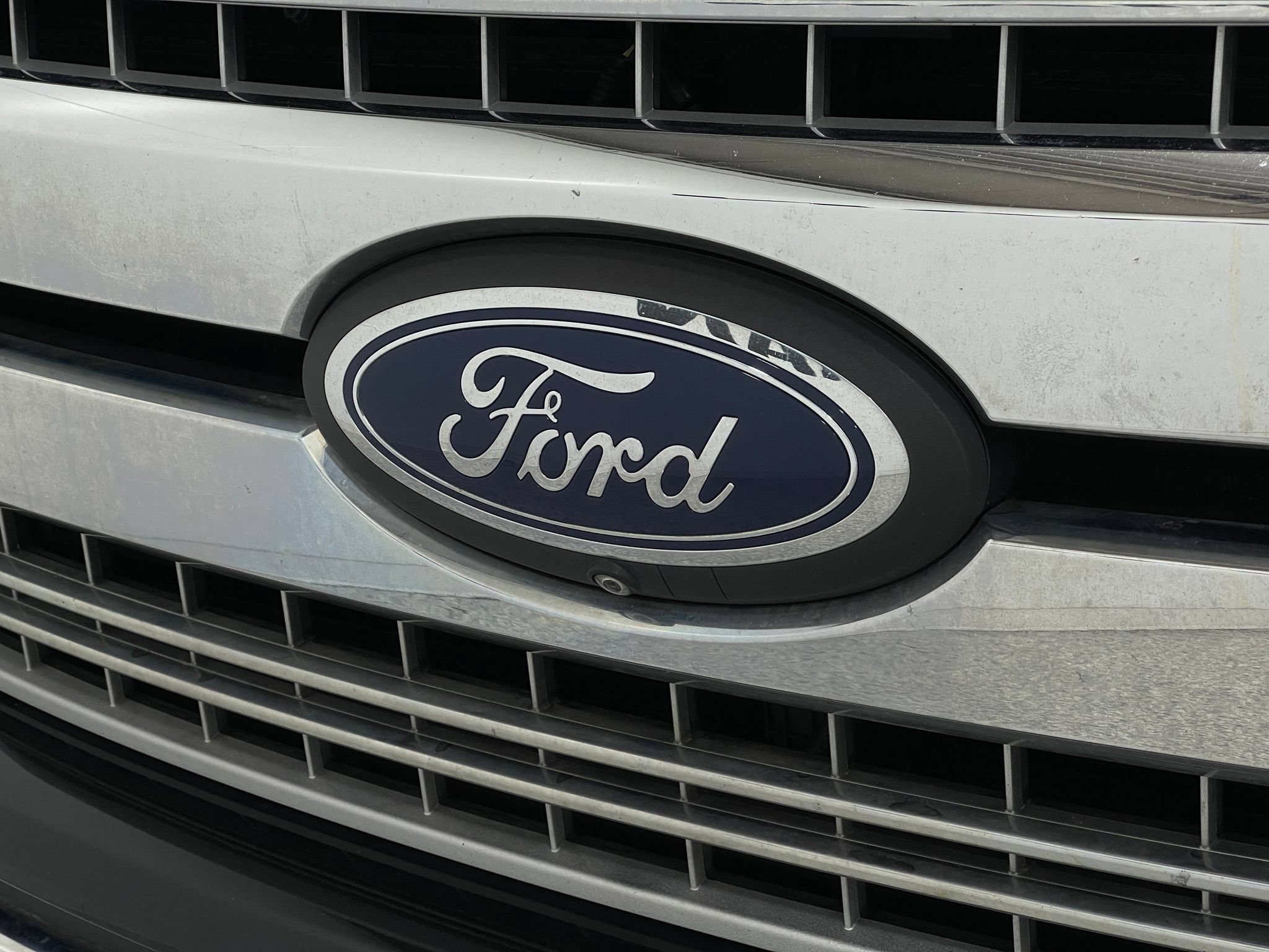 Used 2018 Ford F150 Lariat w/ Equipment Group 502A Luxury AWD/4WD image 36