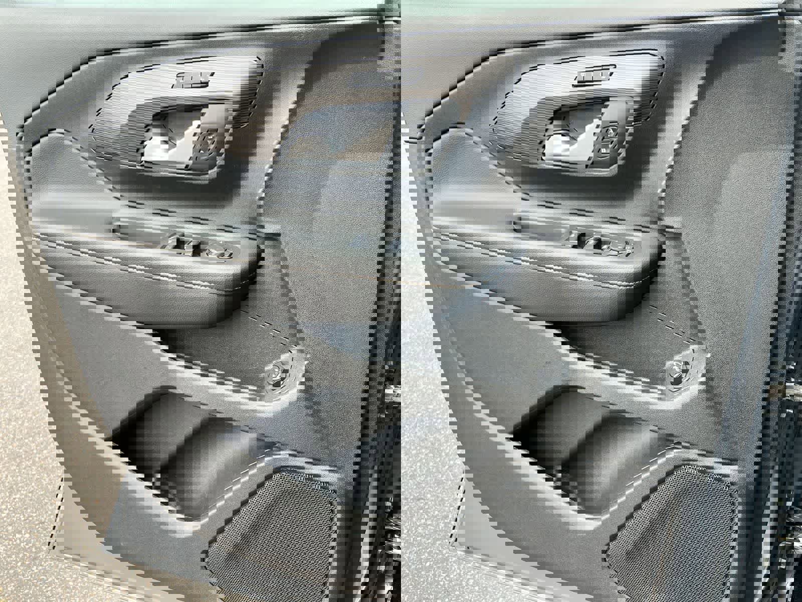 Used 2018 GMC Terrain SLT w/ Preferred Package image 30