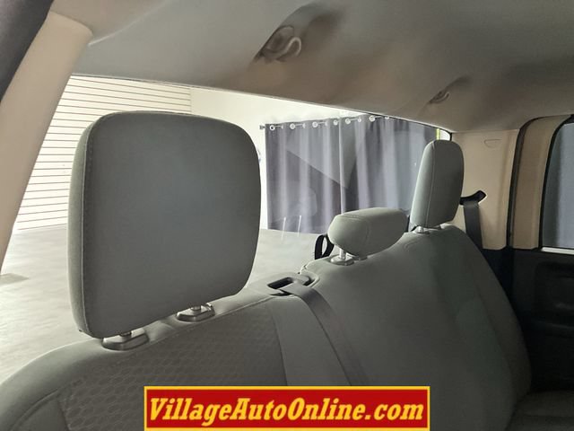 Used 2016 RAM 1500 Express AWD/4WD image 32
