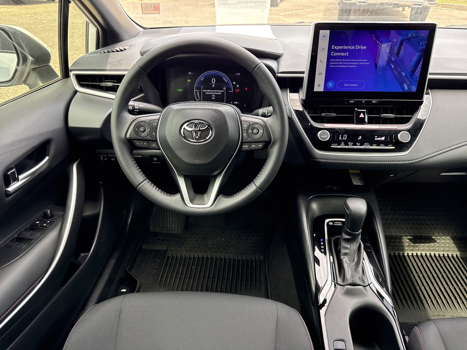 Used 2025 Toyota Corolla SE w/ SE Premium Package image 15