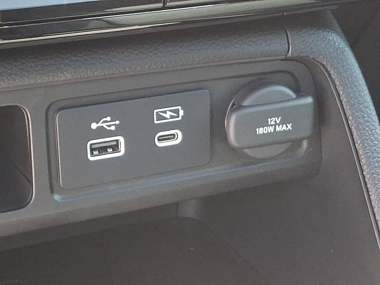 Used 2023 Honda Pilot Touring image 24
