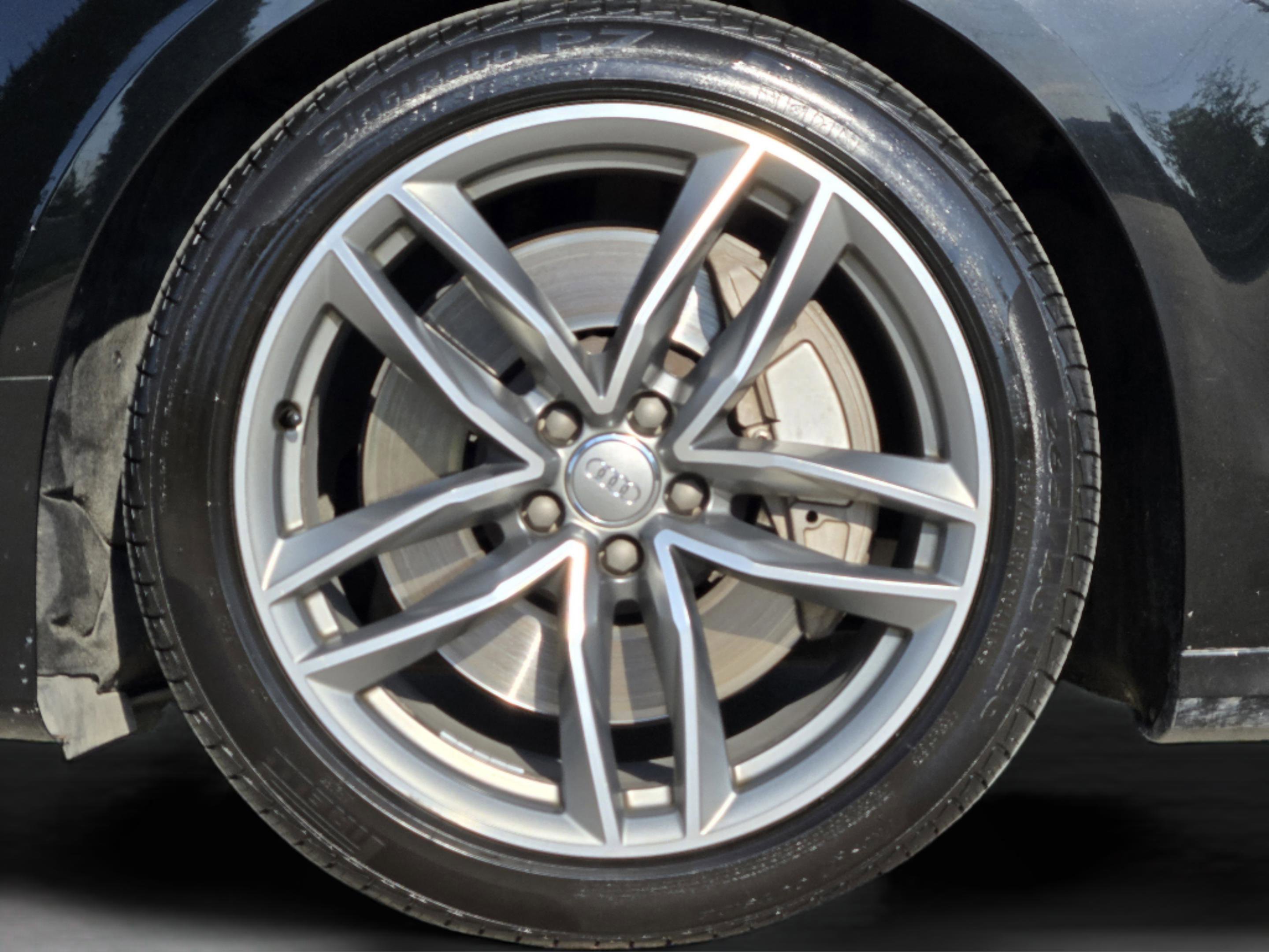 Used 2017 Audi A8 L 3.0T w/ Executive Package image 38