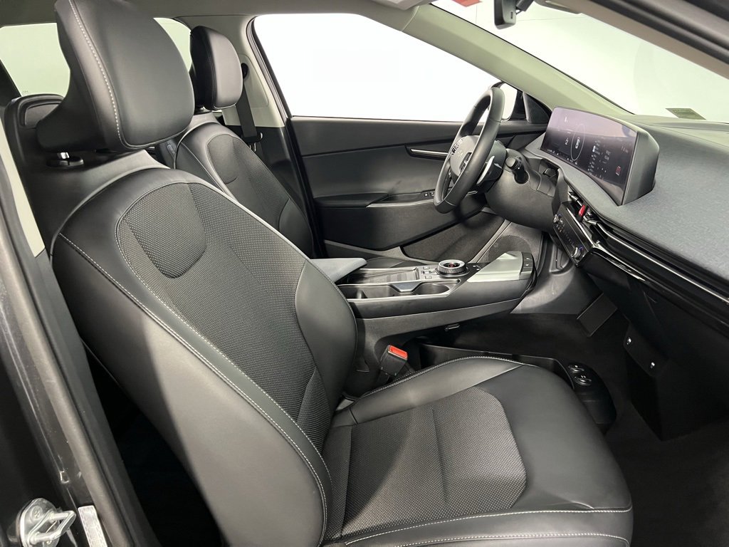Used 2024 Kia EV6 Light image 33