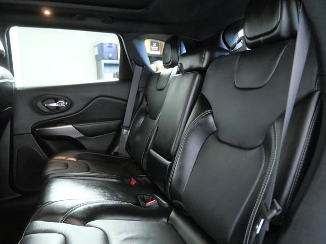 Used 2021 Jeep Cherokee Latitude Lux 80th Anniv w/ Quick Order Package 26U 80TH AWD/4WD image 14