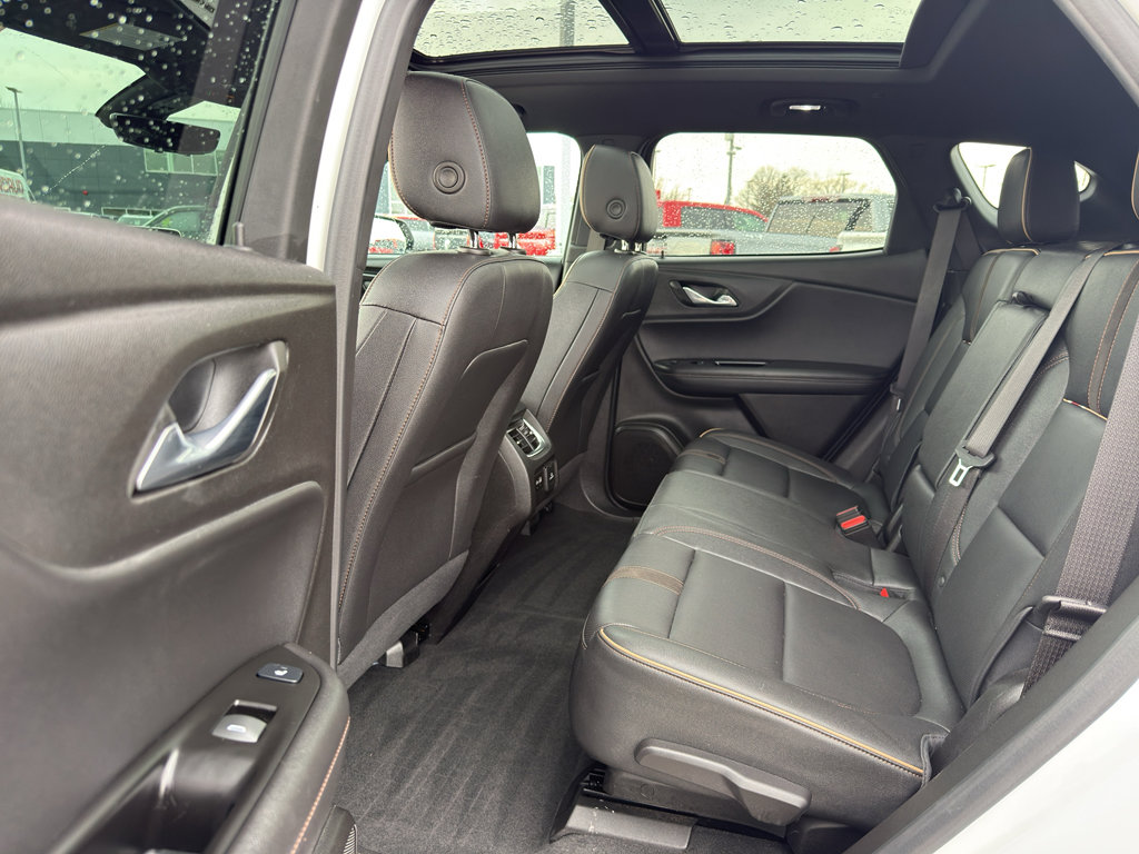 Used 2023 Chevrolet Blazer Premier w/ Driver Confidence II Package AWD/4WD image 31