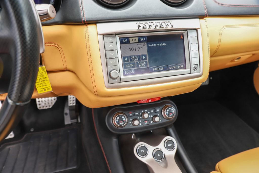 Used 2010 Ferrari California image 26
