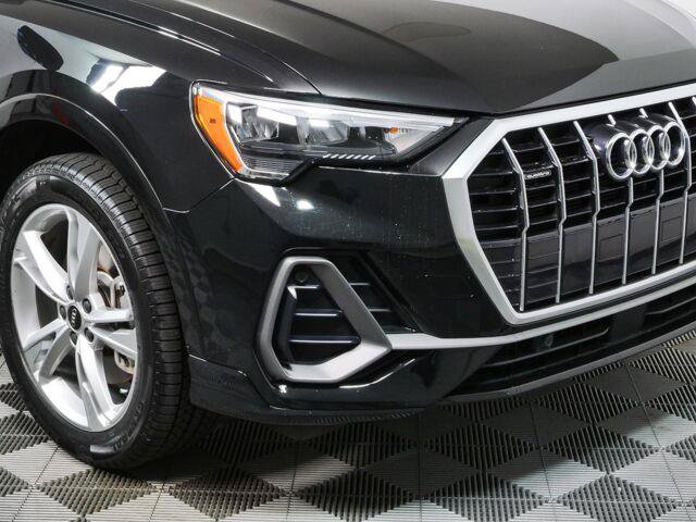 Used 2022 Audi Q3 2.0T Premium AWD/4WD image 35