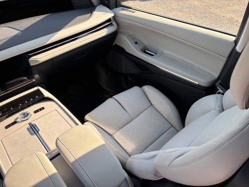 New 2026 Lincoln Navigator Reserve image 15