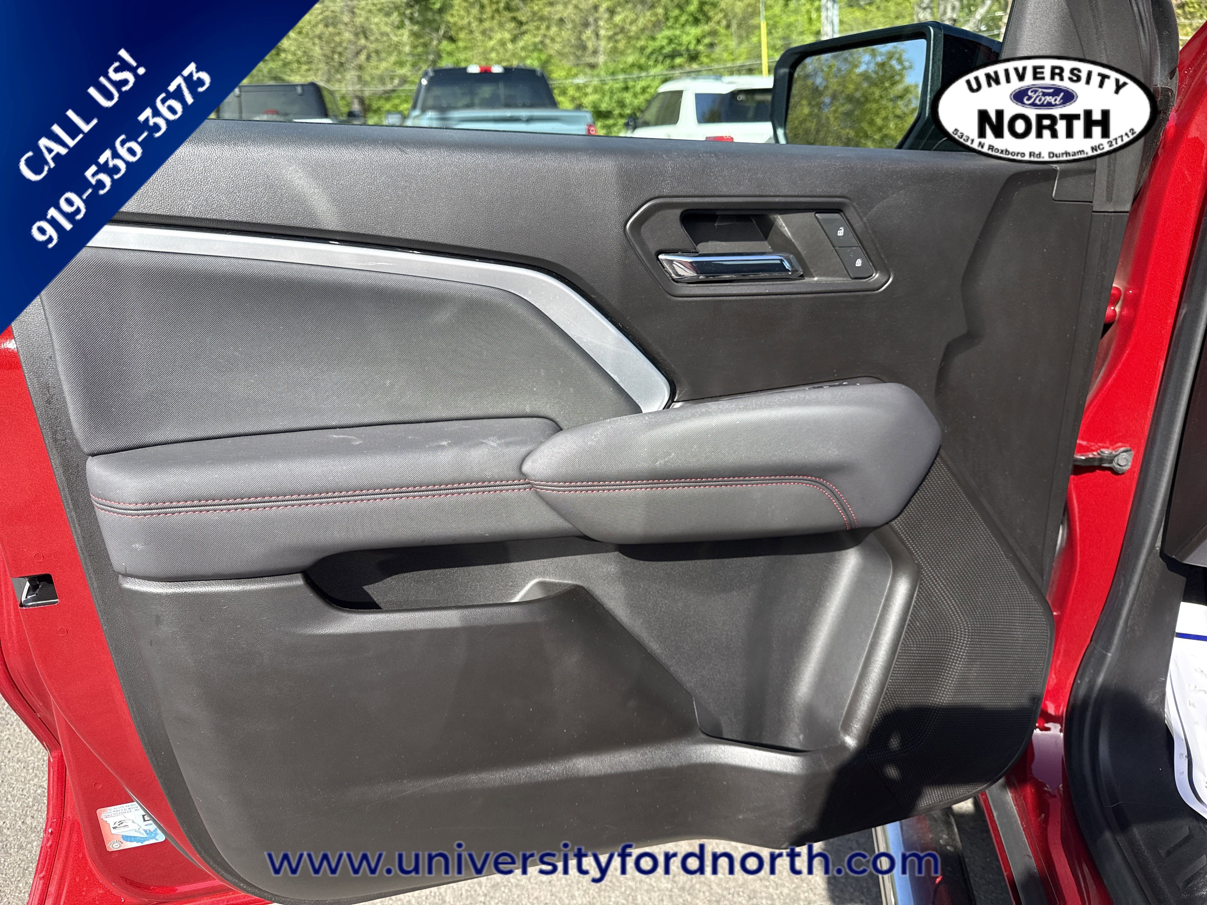 Used 2023 Chevrolet Colorado Z71 w/ Z71 Convenience Package 2 AWD/4WD image 16