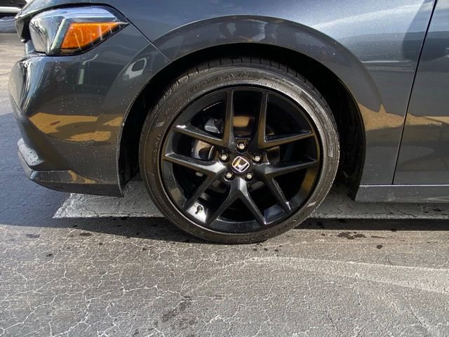 Used 2024 Honda Civic Sport image 12
