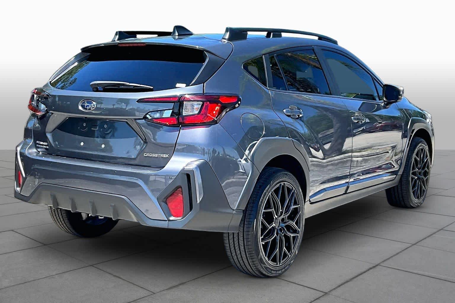 Used 2025 Subaru Crosstrek 2.5i Limited AWD/4WD image 24