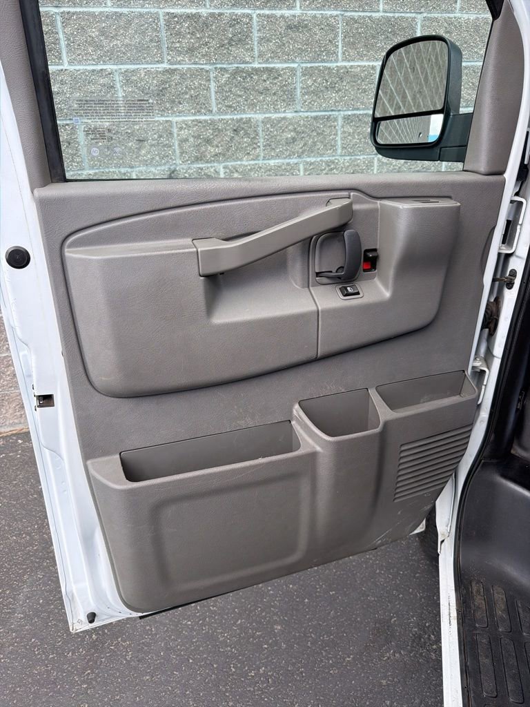 Used 2020 Chevrolet Express 2500 w/ Driver Convenience Package RWD image 10