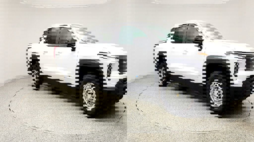 Used 2024 Chevrolet Silverado EV W/T AWD/4WD image 3