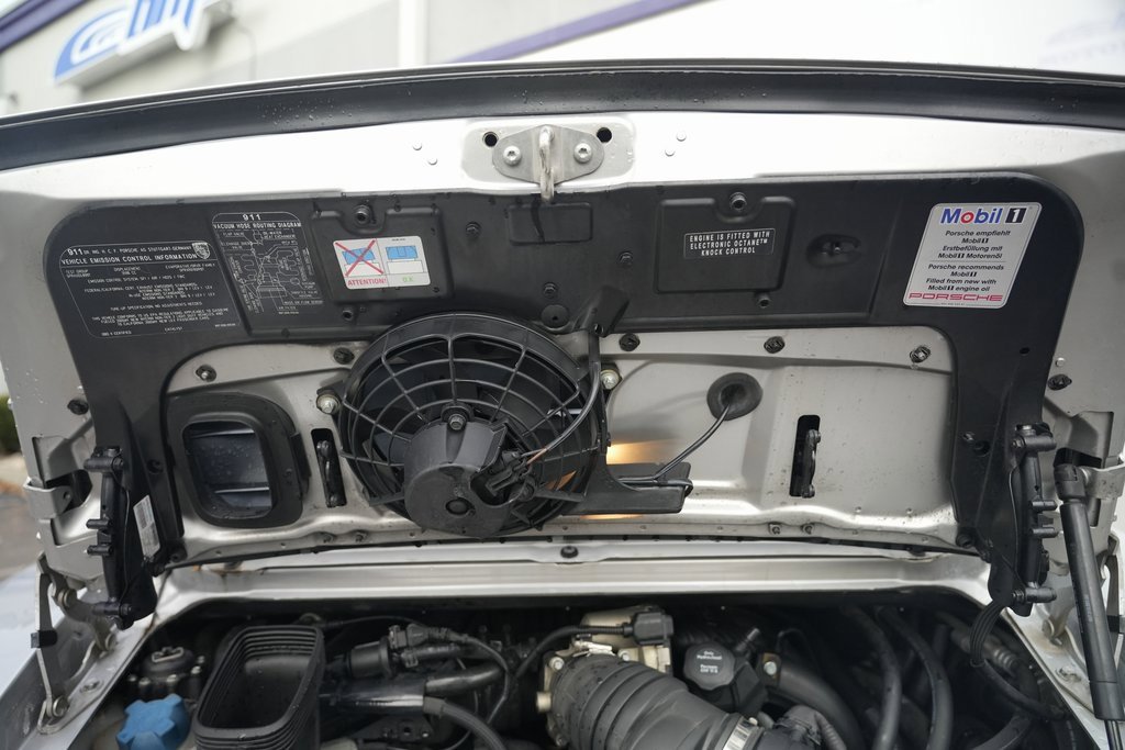 Used 2005 Porsche 911 Carrera image 34