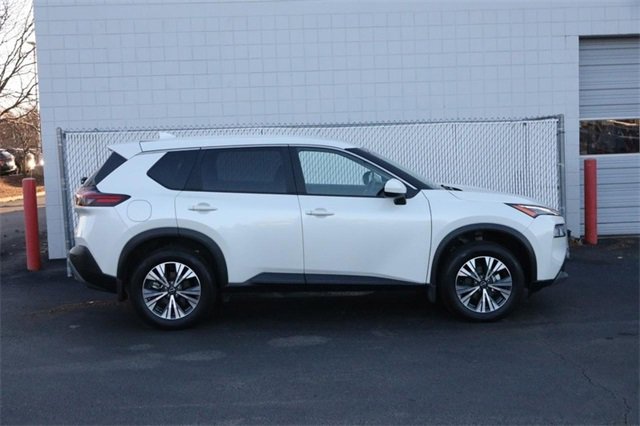 Certified 2023 Nissan Rogue SV image 5